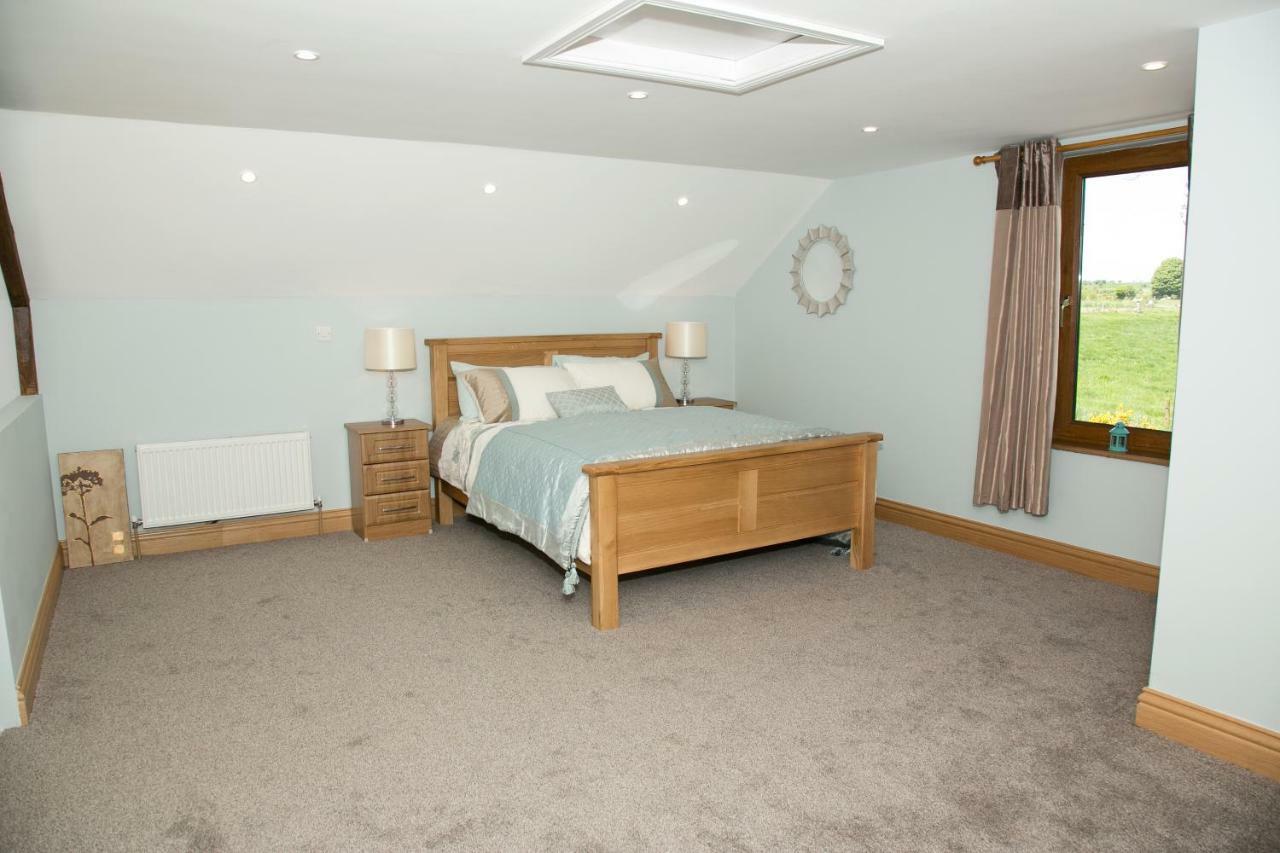 Faha Bells Apartment Waterford Bagian luar foto